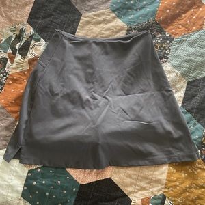 SOLD 🖤Girlfriend Collective Skort